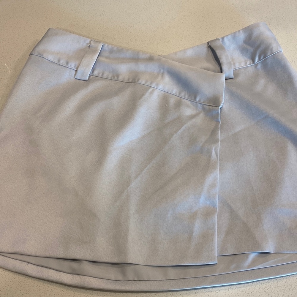 skort